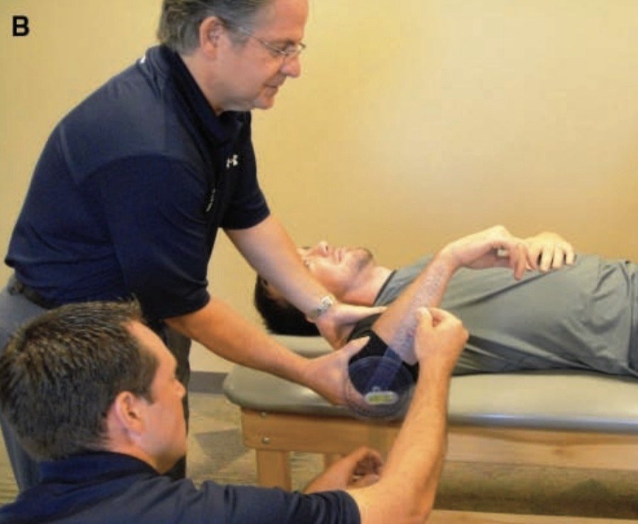 ストレッチをサボりがちな人は要注意 が硬い人はmcl損傷のリスクが高いかも 奈良昌哉 Note