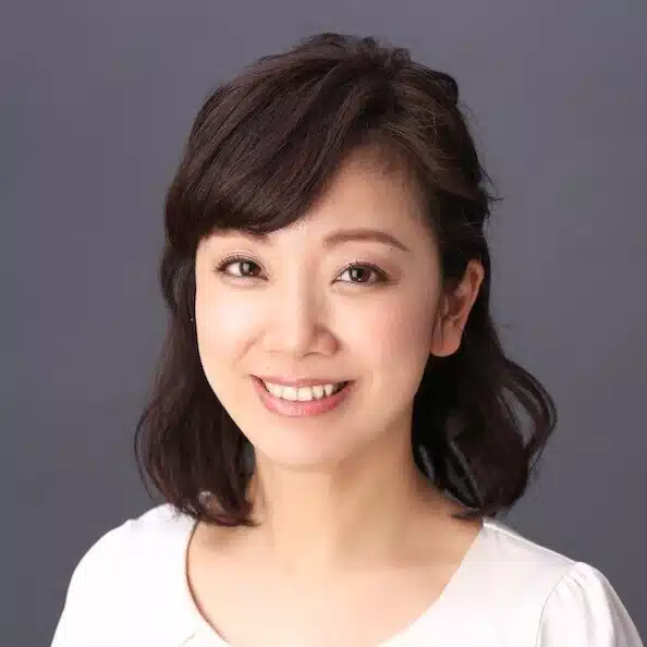 遠藤幸子｜顔と生き方を紡ぐ美容エッセイ
