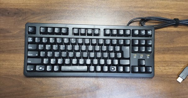 気になるキーボード]無線特化の不動ホームポジション roBa
