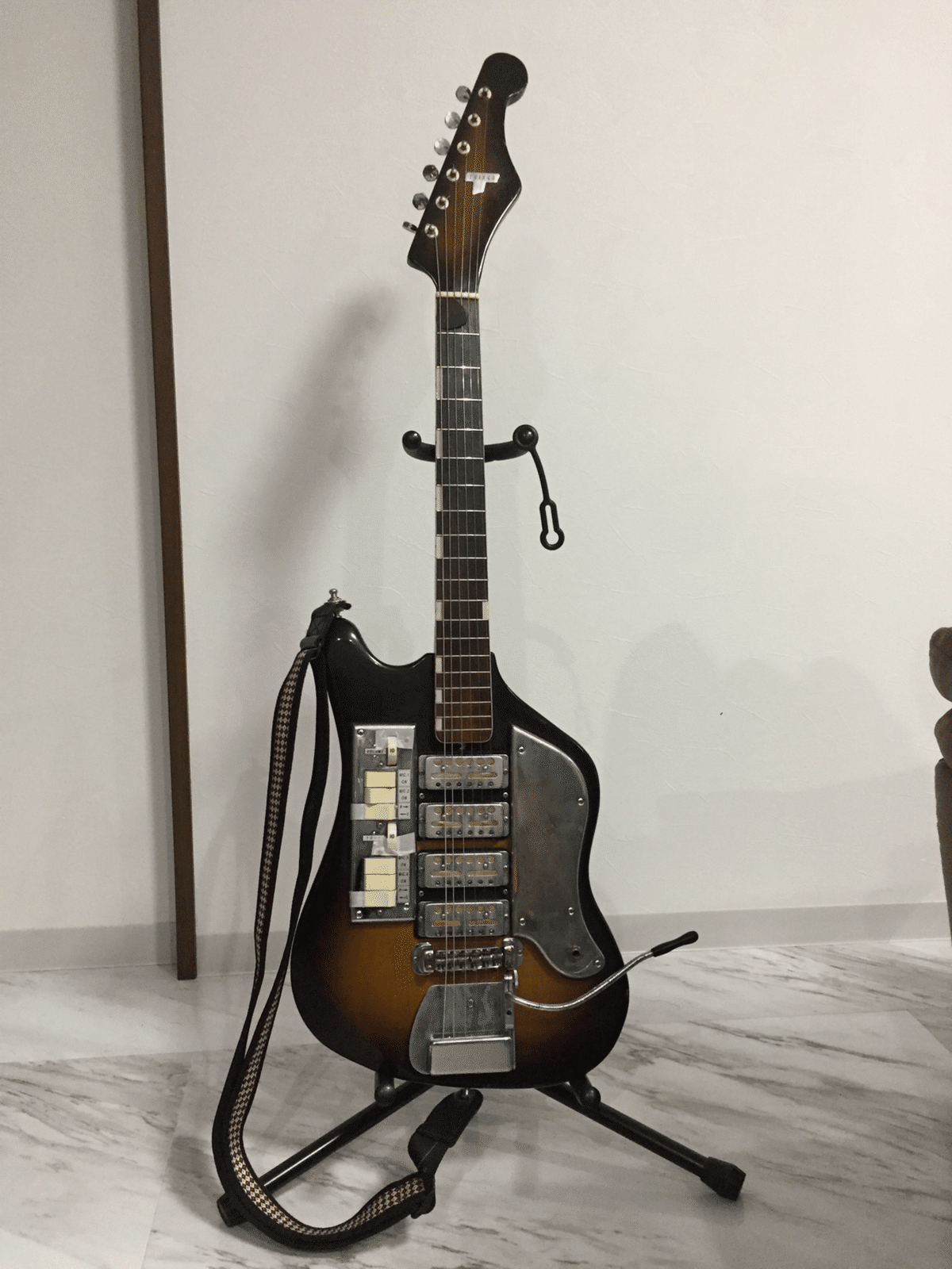 TEISCOビザールギター！！WG-2L ゴールドフォイルピックアップ！！ TEISCOビザールギター！！WG-2L ゴールドフォイルピックアップ