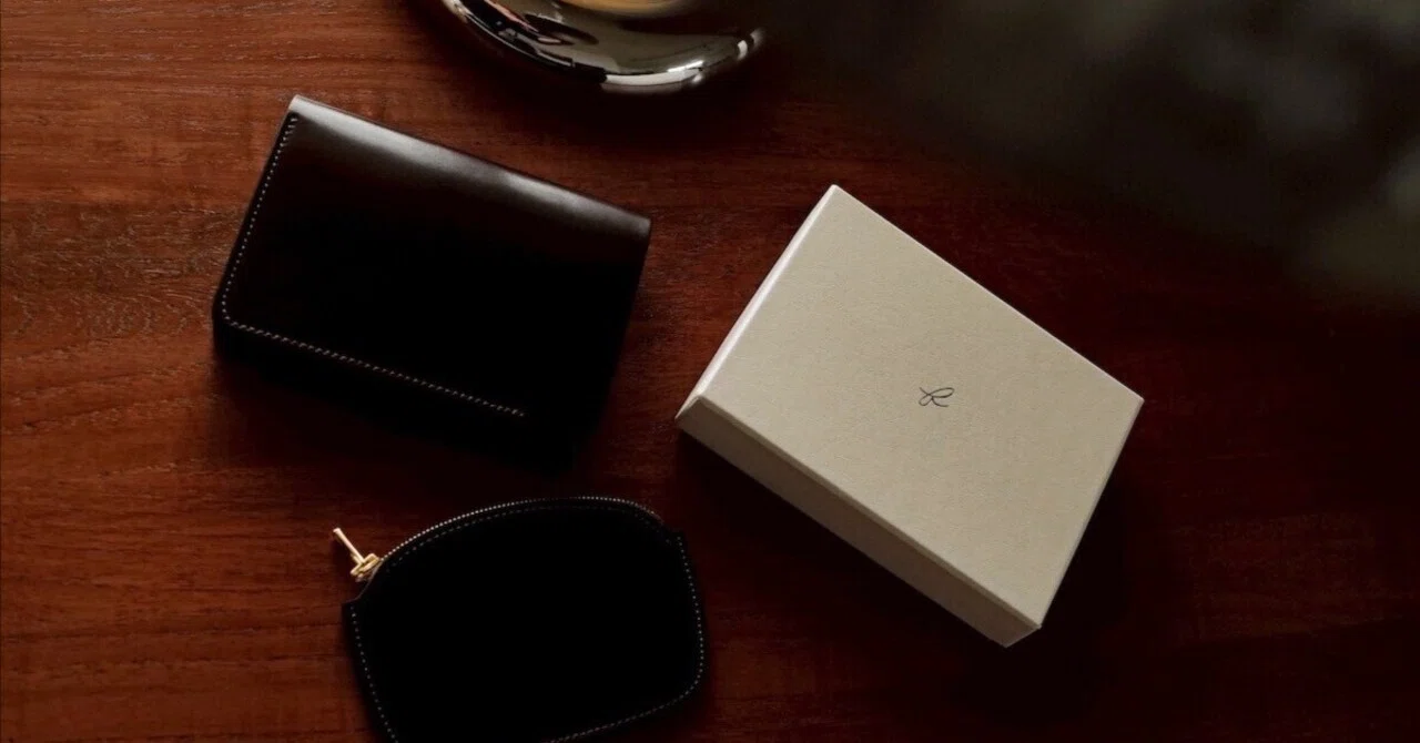 新品 forme ショートウォレット コードバン バーガンディ 革とともに時を重ねる──formeのBurgundy｜THIRTY' THIRTY'