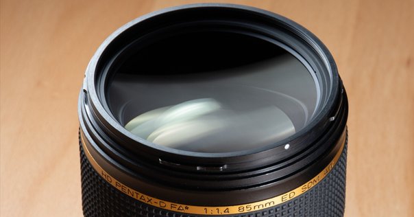 新品)Carl Zeiss (カールツァイス) Batis 85mm F1.8（ソニーE用
