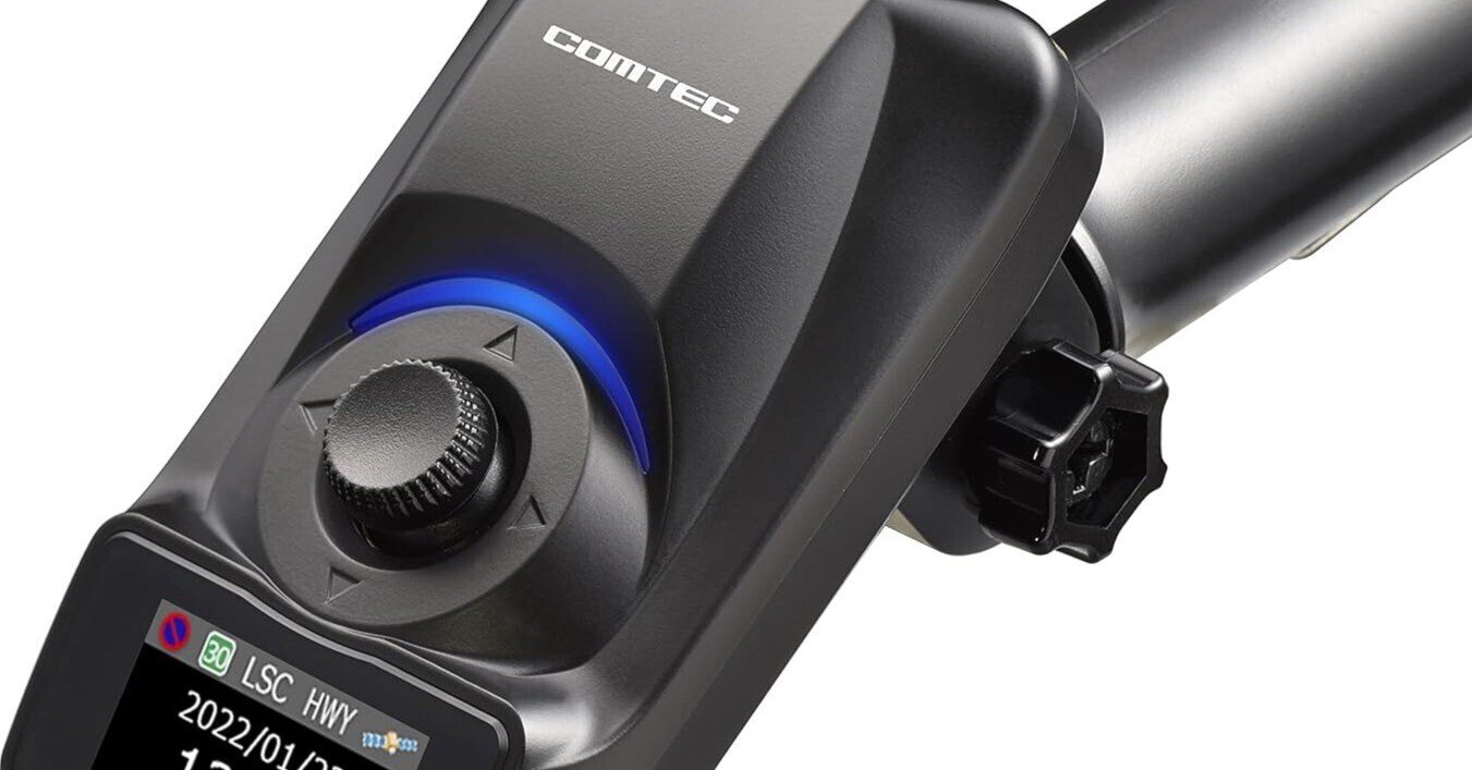 新品　未開封 コムテック COMTEC HDR-102 ＋電源直線コード(ZR-01) 煽り運転対策　国産　日本製　前後撮影　２個set sdカード付き コムテック COMTEC ドライブレコーダー HDR-102 もしもの時にあなたを