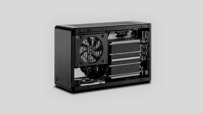 自作pc 超小型ゲーミングpcを作りました Velkase Yohawing Note