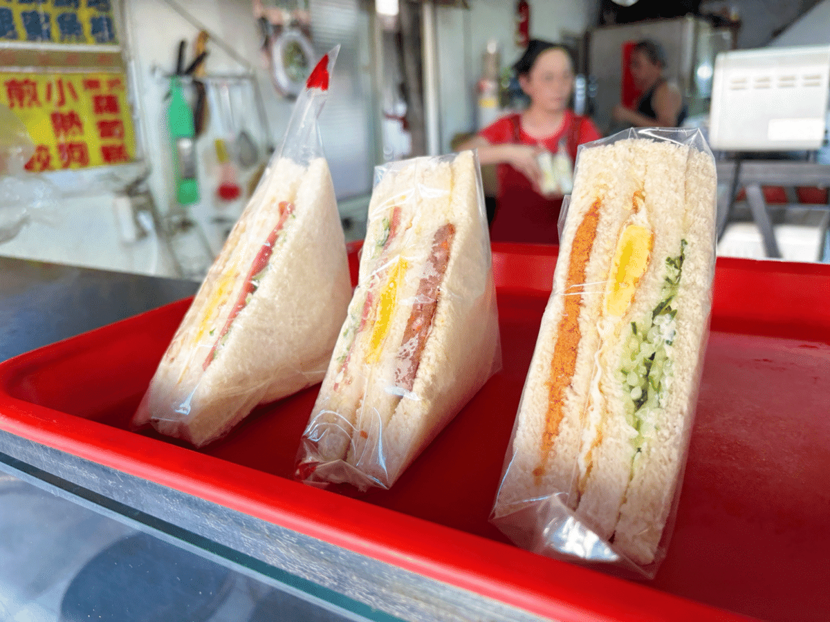 台湾旅行記【麦可早餐】中山区 台湾式サンドイッチ 緑豆スムージー #22