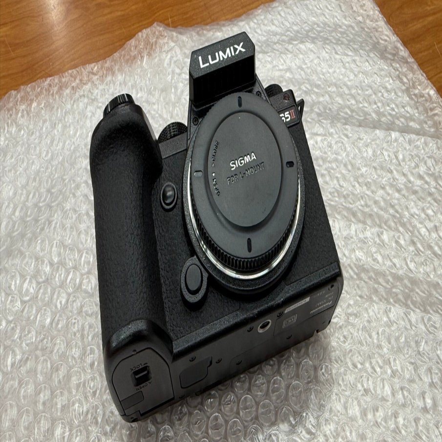 LUMIX S5 本体 【モニター破損しています】 ミラーレス一眼カメラ修理