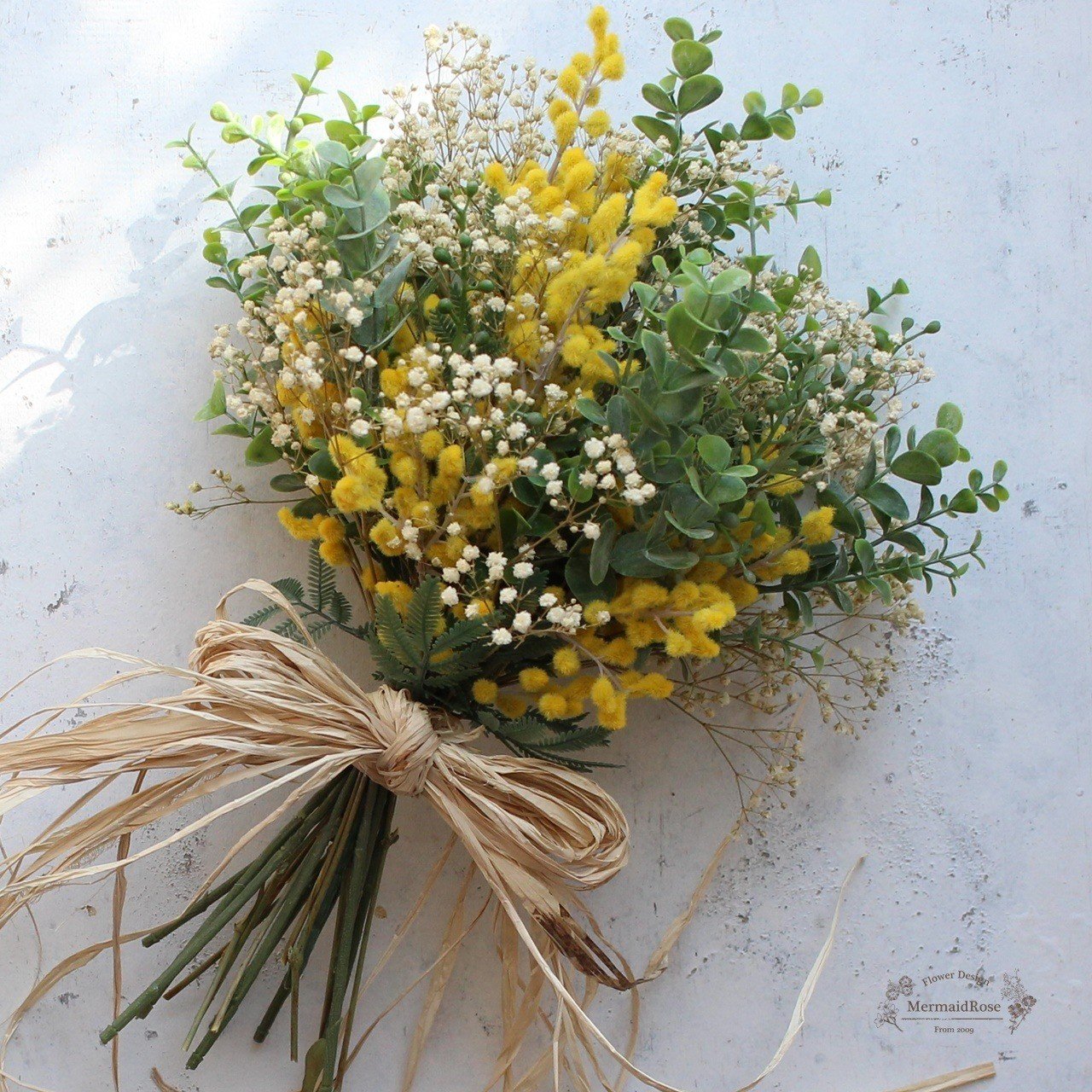ミモザとかすみ草とユーカリの草原ブーケ＆ブートニア｜マーメイド