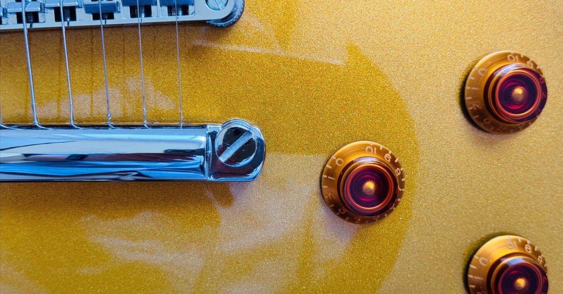 年老いた骨齧り ボーダーレス foil 英語版 レスポールタイプへの想い|まんぼう