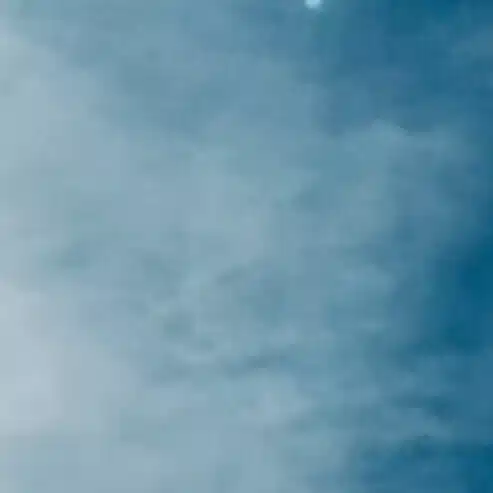 windy_cloudy_sparkling_sky