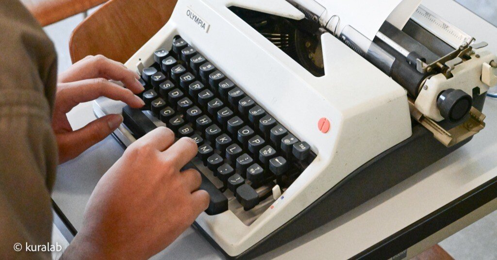 タイプライターに触れる──1960〜70年代（推定）のOLYMPIA社製マシン