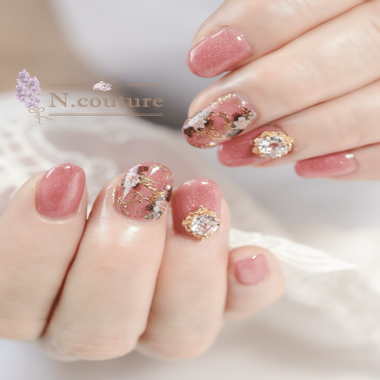 大人女性に人気♪ピンク×フラワー×ビジューの上品ネイル｜大阪市鶴見区