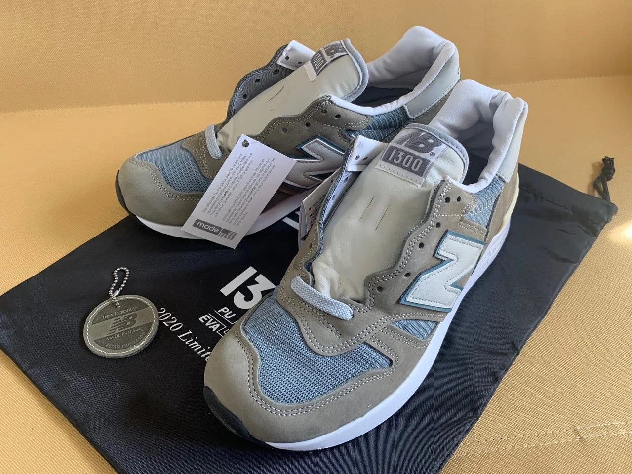 実物レビュー付き】オシャレパパにオススメ! NEWBALANCE M1300 実物レビュー付き】オシャレパパにオススメ! NEWBALANCE M1300