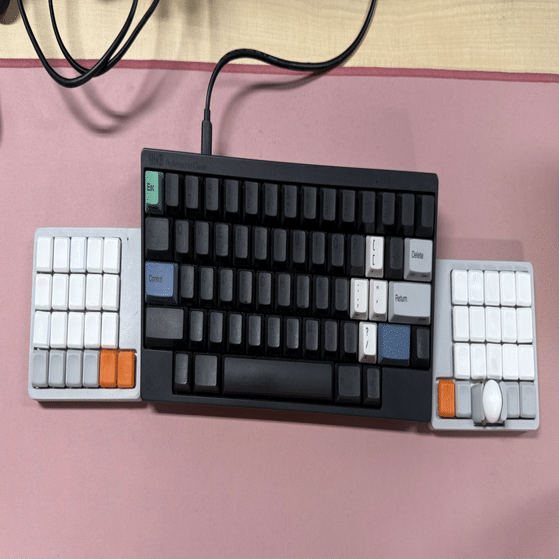 分割型キーボード conductor Bluetooth・有線接続 conductorという完全