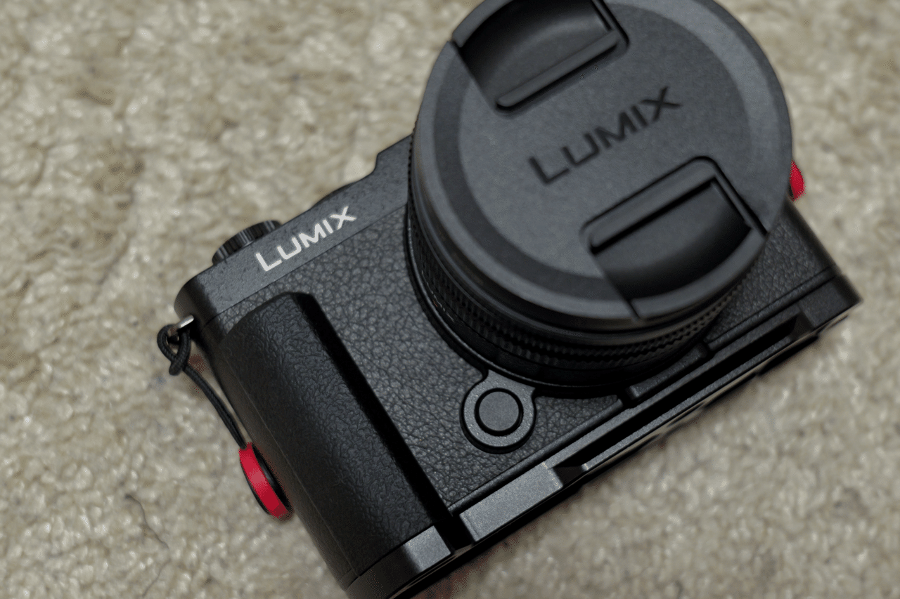 LUMIX S9 SmallRigグリップ装着|Lumixer LUMIX S9 SmallRigグリップ装着|Lumixer