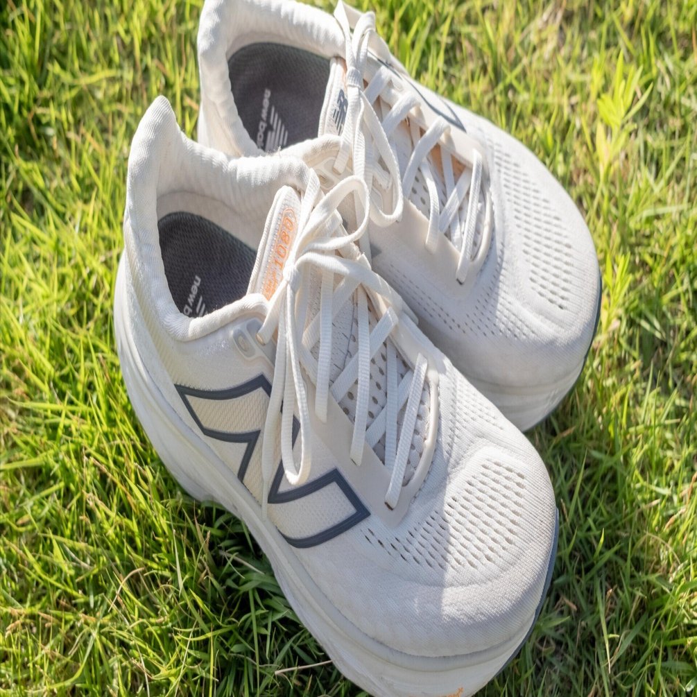 ニューバランス　Fresh Foam 1080 サイズ26cm １回だけ使用 ニューバランス Fresh Foam X 1080 v14、1ヶ月レビュー！初心者に