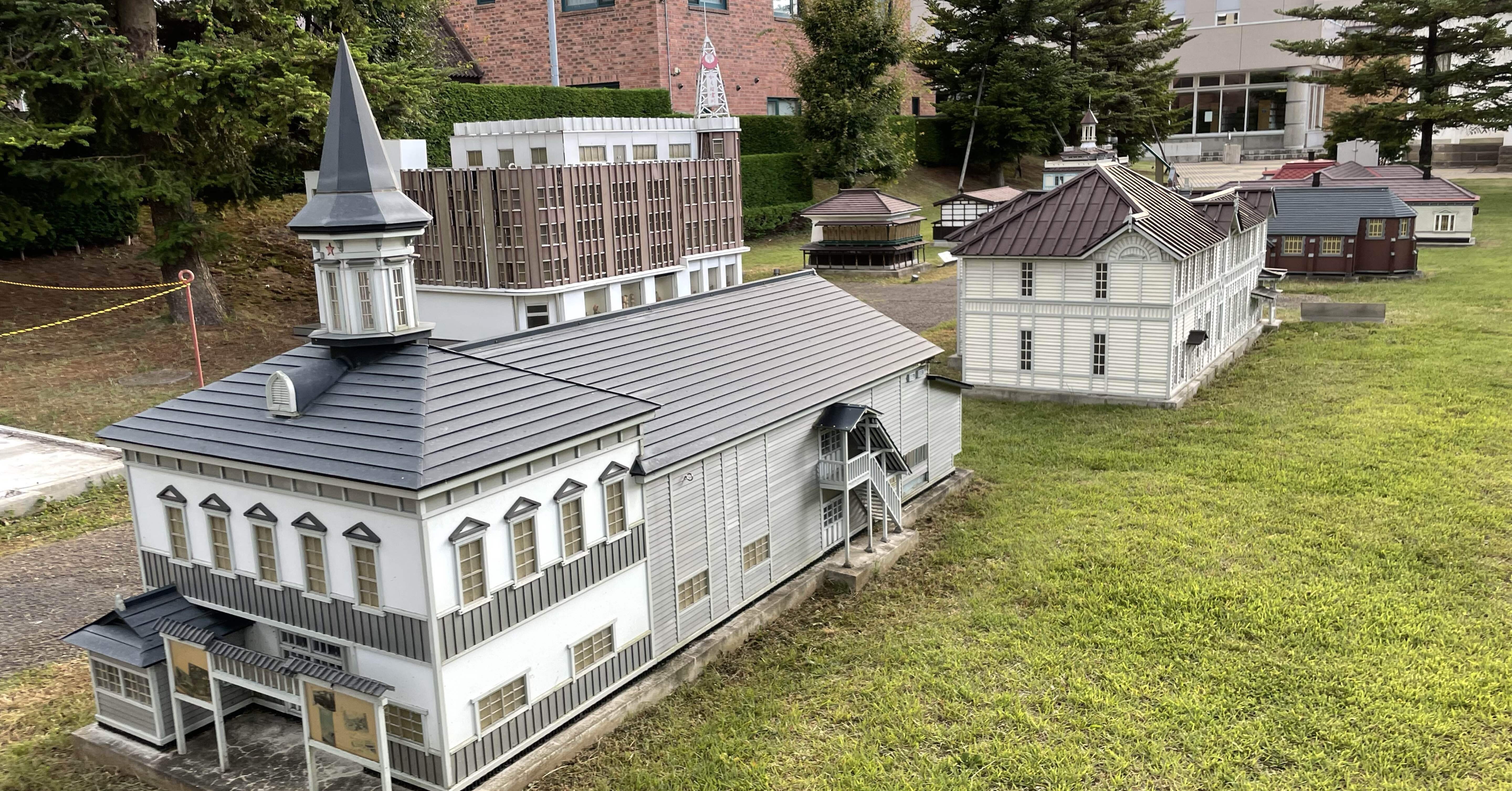 ミニチュア建造物群 / Miniature Structures(Aomori, Japan)｜N.Hagimoto