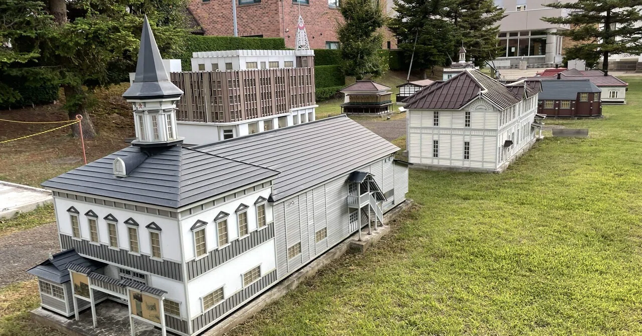 ミニチュア建造物群 / Miniature Structures(Aomori, Japan)｜N.Hagimoto