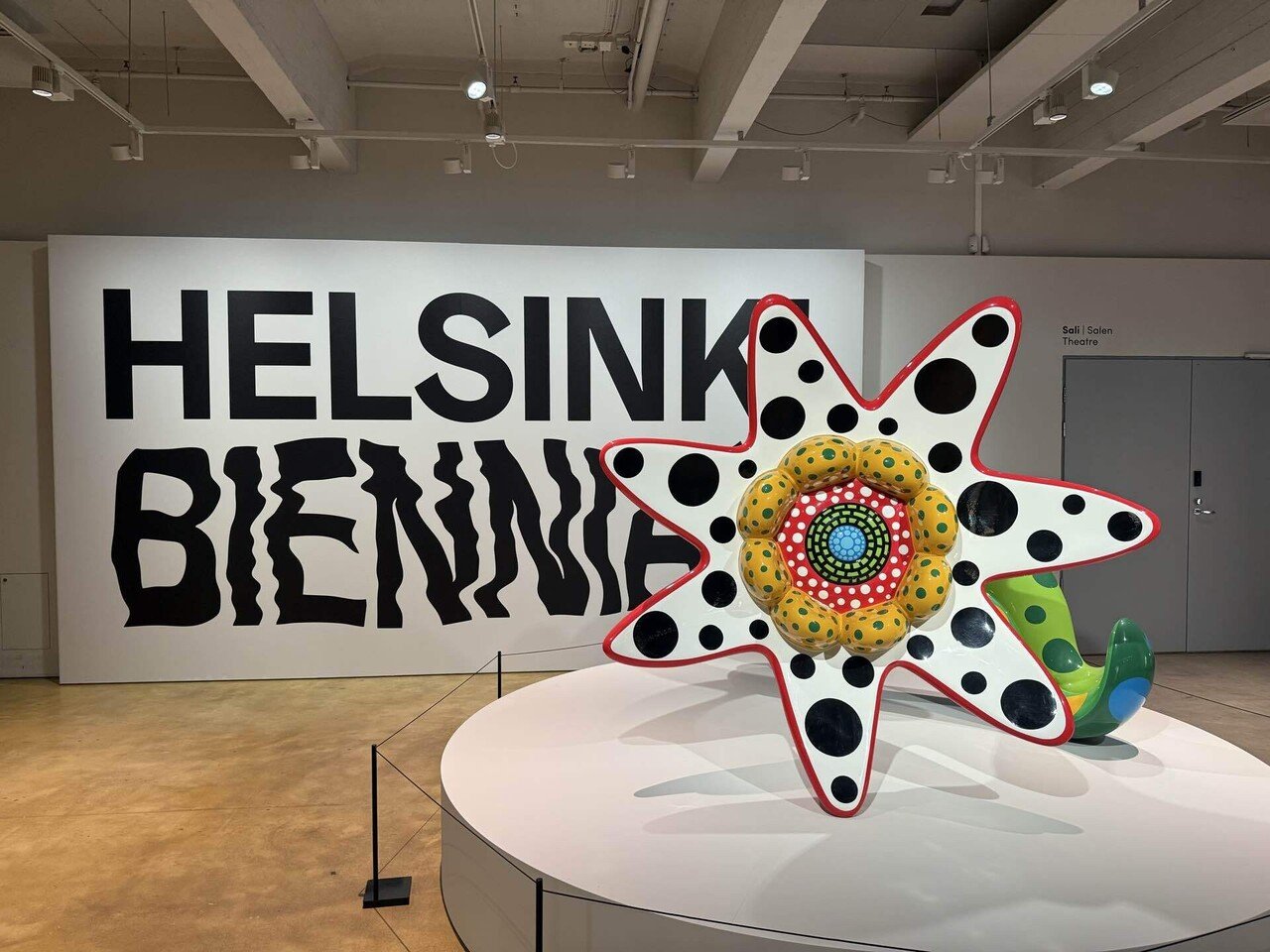 とある夏日のヘルシンキの一日🇫🇮HELSINKI BIENNAALI 2025｜kokko🎄