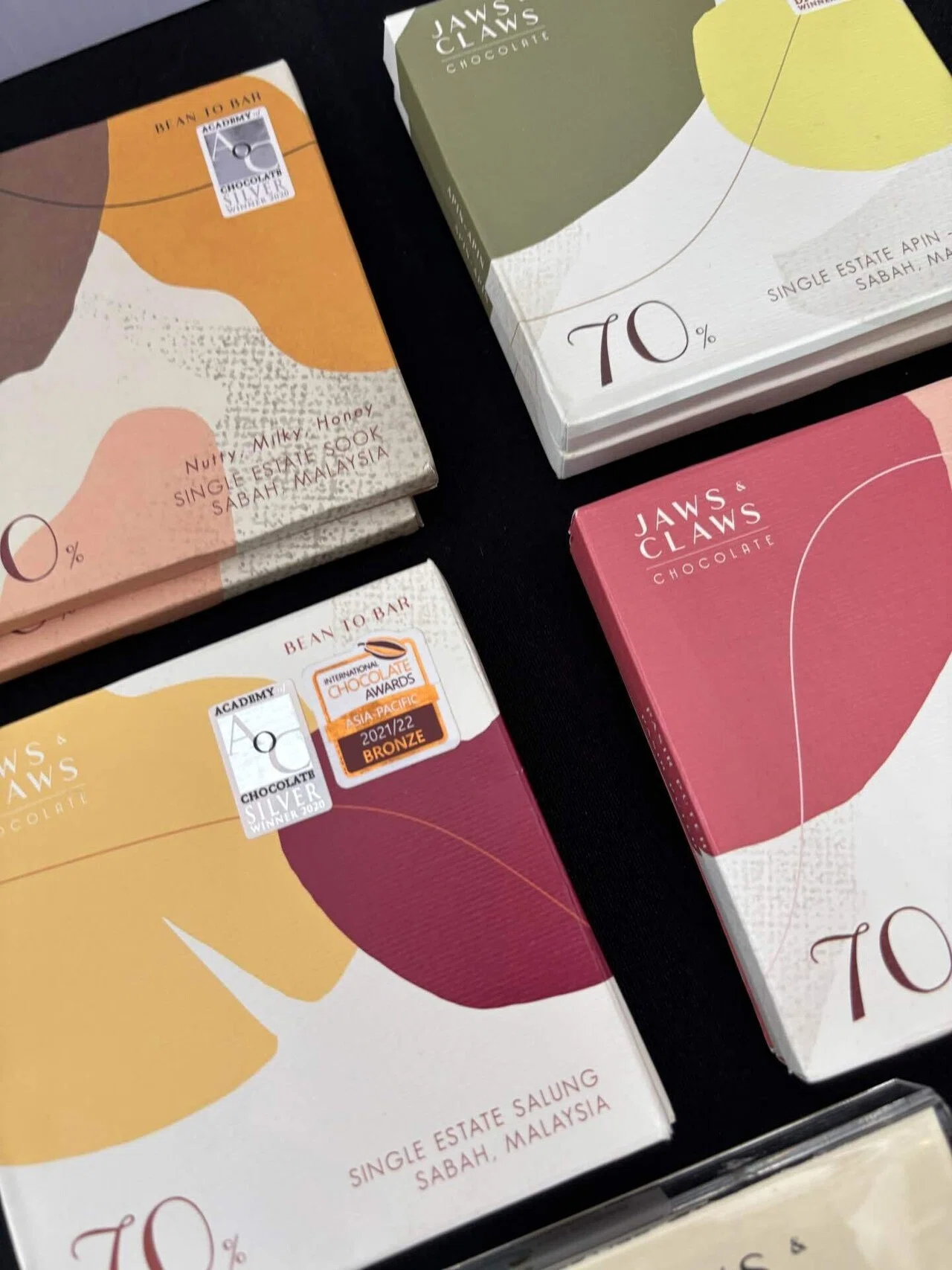 APEC CRAFT CHOCOLATE MARKET】アワード受賞ビーントゥバー