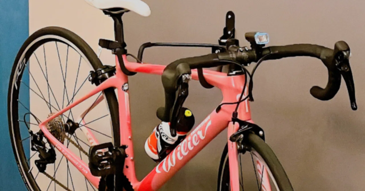 Wilier ロードバイク　葦木場くん愛車メーカー 番外編:ピンクのWilier｜hi7@シクロクロス挑戦録