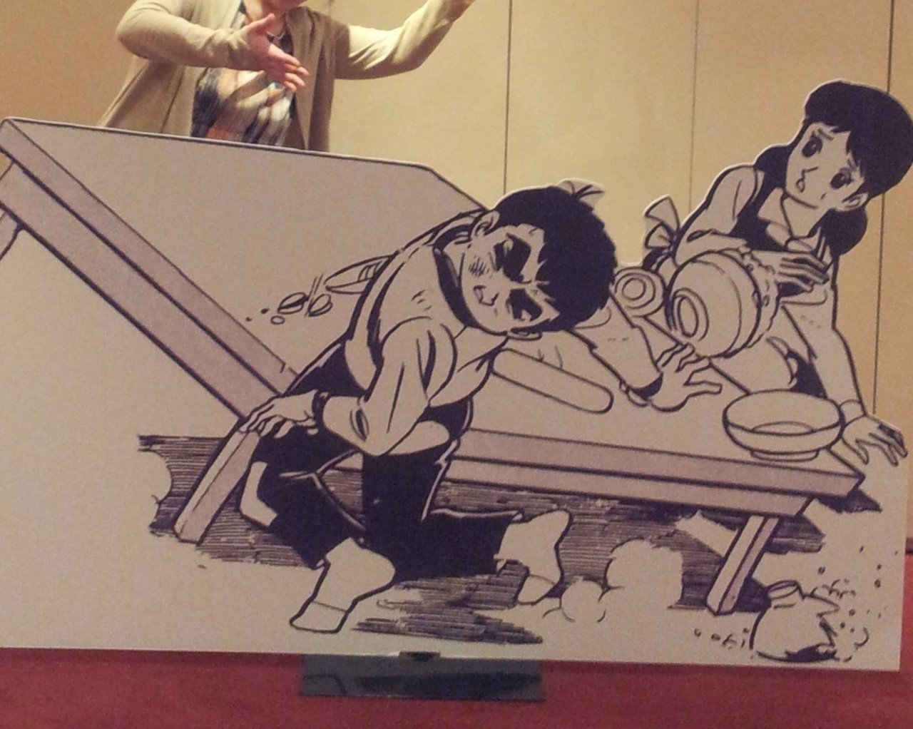 三鷹市美術ギャラリーで開催中の川崎のぼる展にて書き割り撮影 原画いっぱいありました パワフルにして精細 白井弓子 Note 三鷹市美術ギャラリーで開催中の川崎のぼる展にて書き割り撮影 原画いっぱいありました パワフルにして精細 白井弓子 Note
