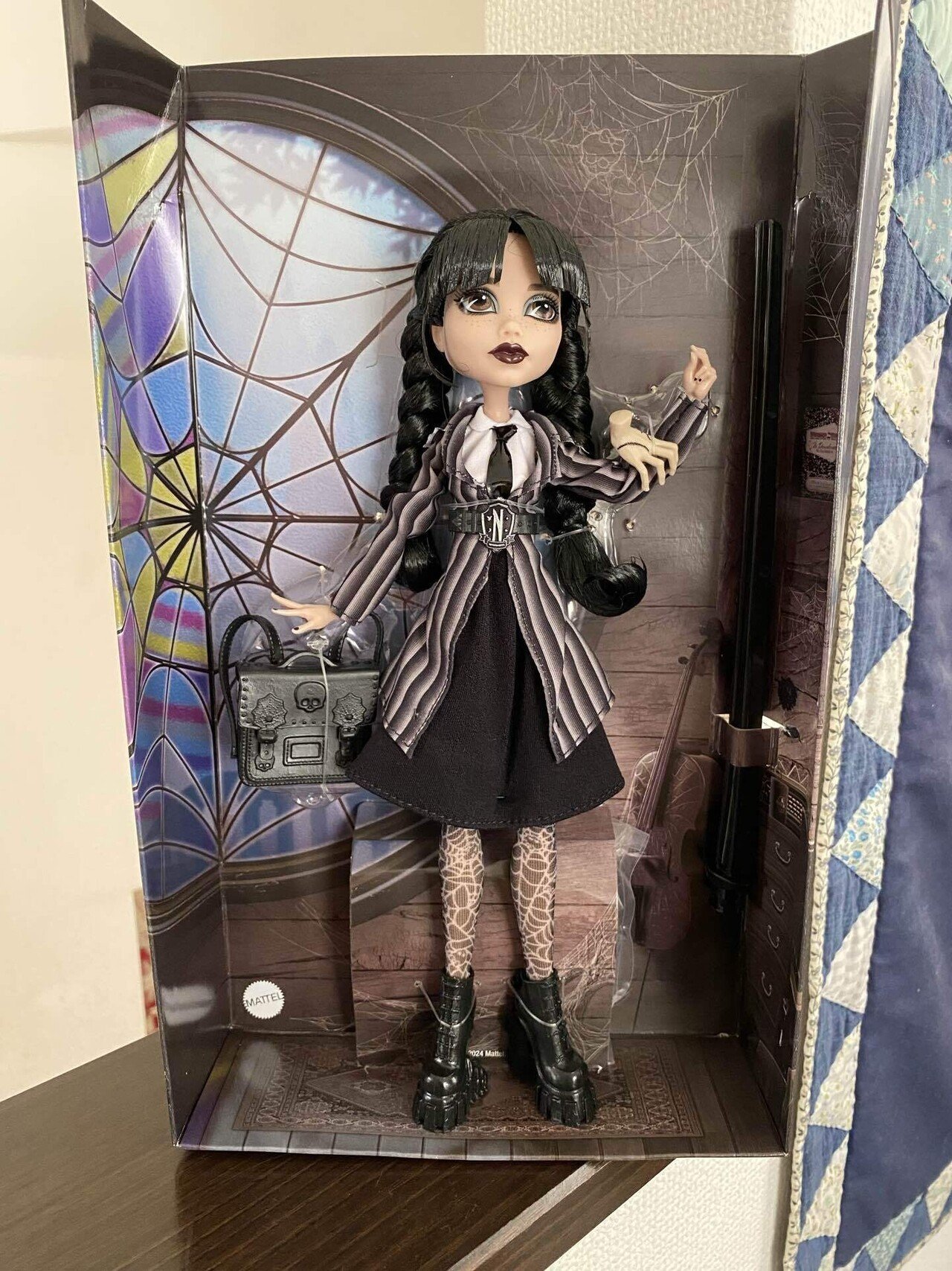Wednesdayとテディベアがやってきた！テキサスからの誕生日便