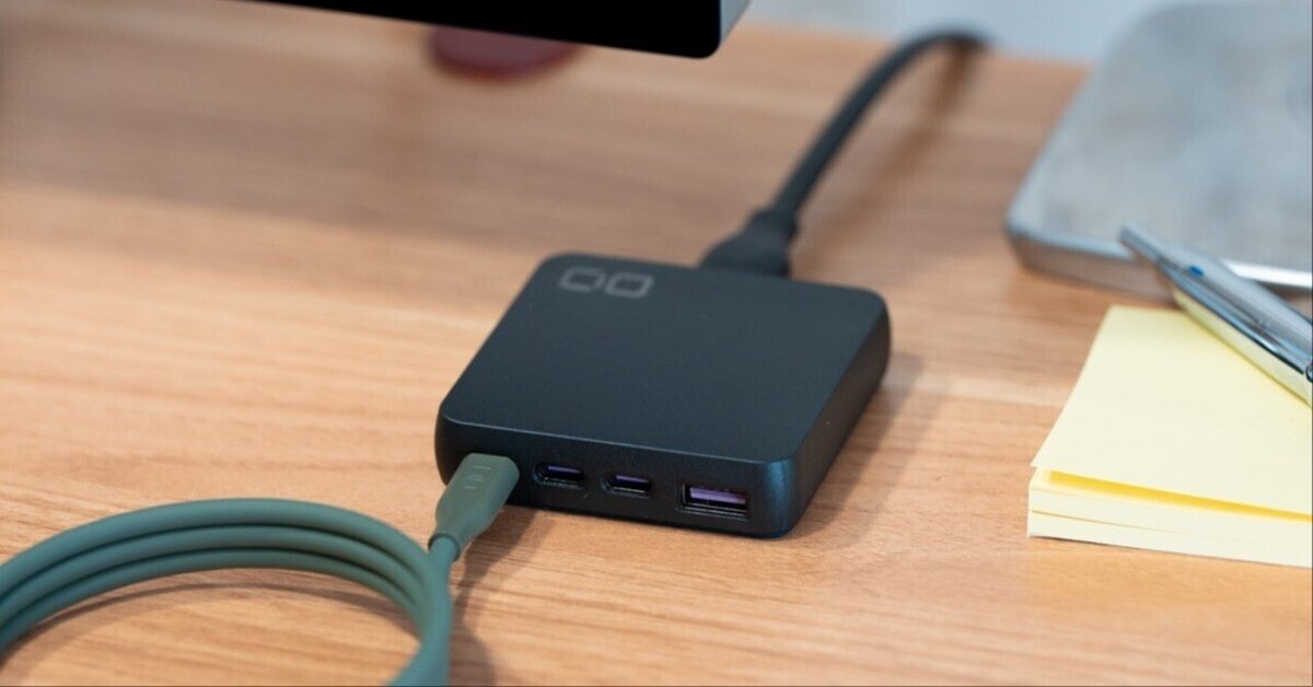 【新品】NovaPort SLIM QUAD 充電ハブ 薄さ16.8mmの超薄型充電器！延長電源タップを使わず、PCから