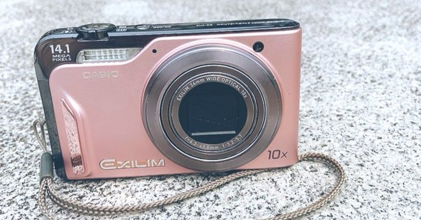 RICOH Caplio GX CCD オールドコンデジ オールドコンデジの楽しみ／Ricoh Caplio GX｜babilog_photo