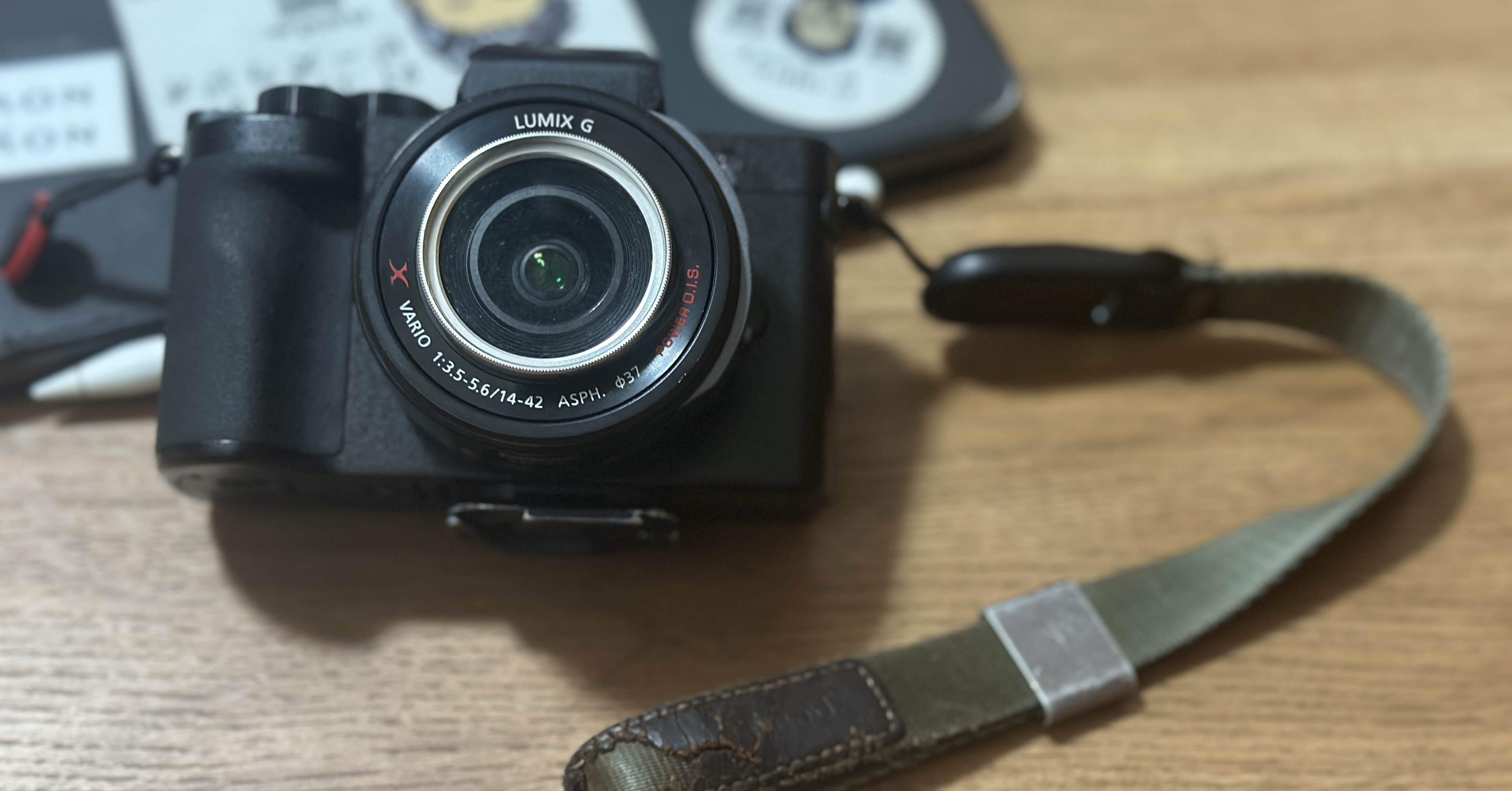 【美品/】Panasonic デジタル カメラ LUMIX G ストラップ付き PU カメラストラップ パナソニック LUMIX tz202 TZ200EB TZ220/110