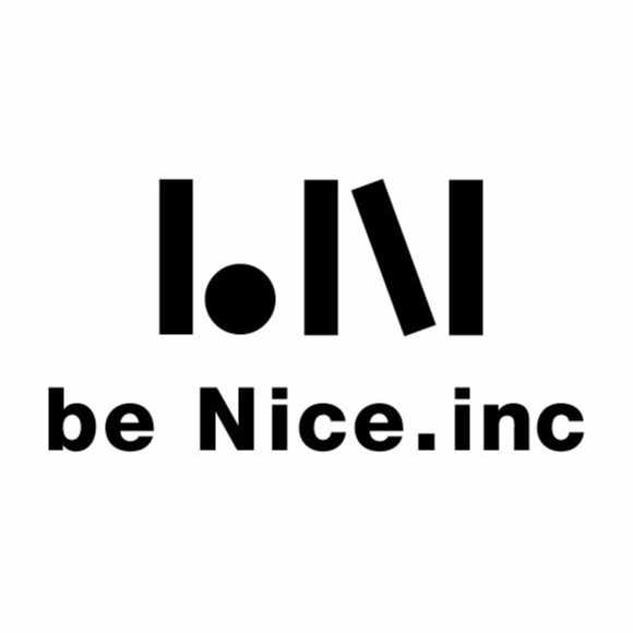 安達茉莉子 イラスト詩集 『消えそうな光を抱えて歩き続ける人へ』刊行