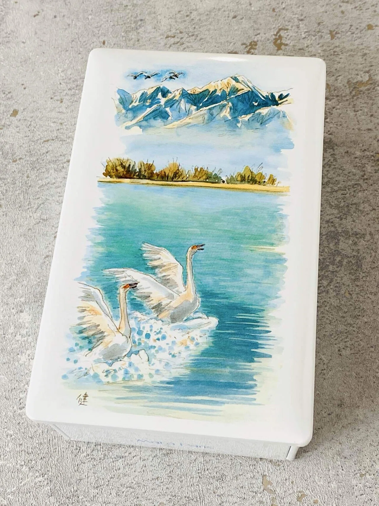 白鳥の湖 クッキー缶｜Tamara
