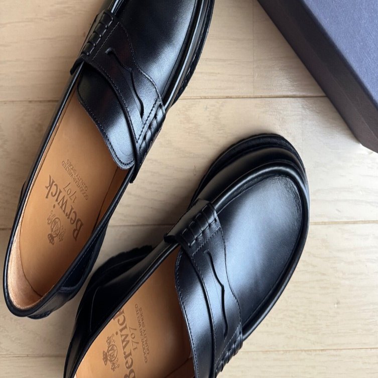 Berwickのローファー｜YUKI