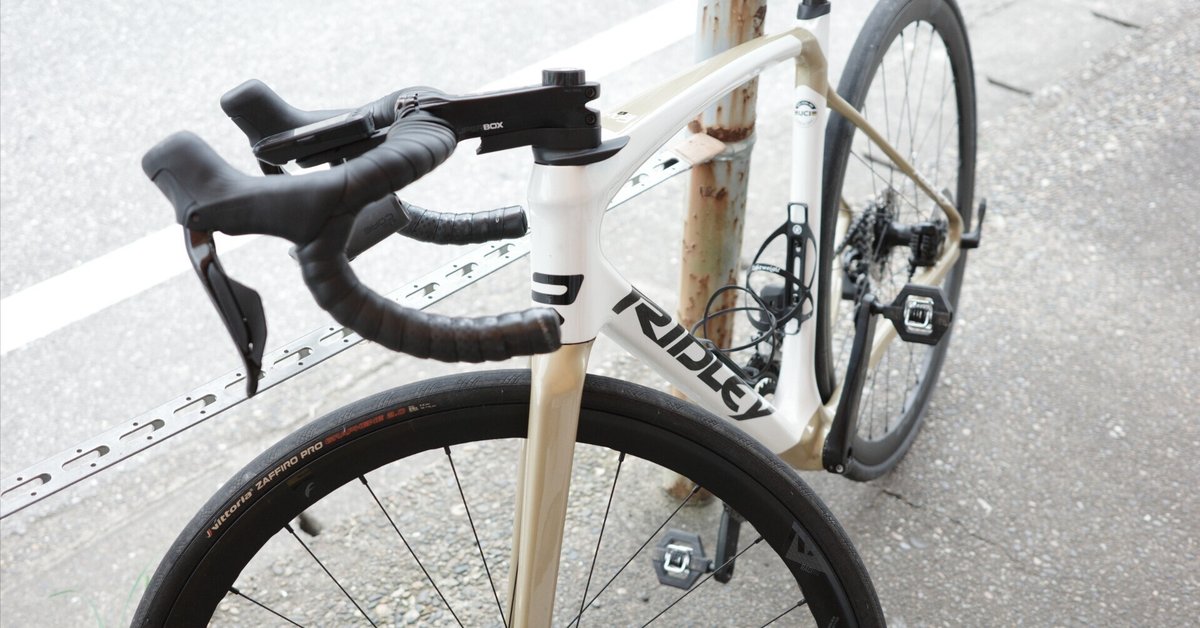 RIDLEY Fenix SLiC ホワイト(ベルギーカラー フレーム