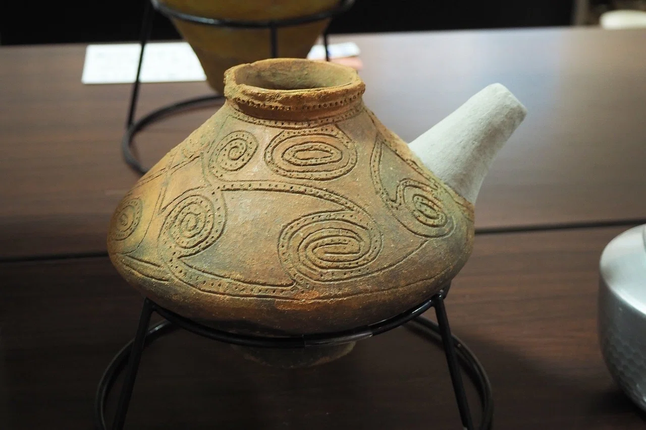 黒浜式と関山式のふるさとの素晴らしい土器たちー蓮田市文化財展示館