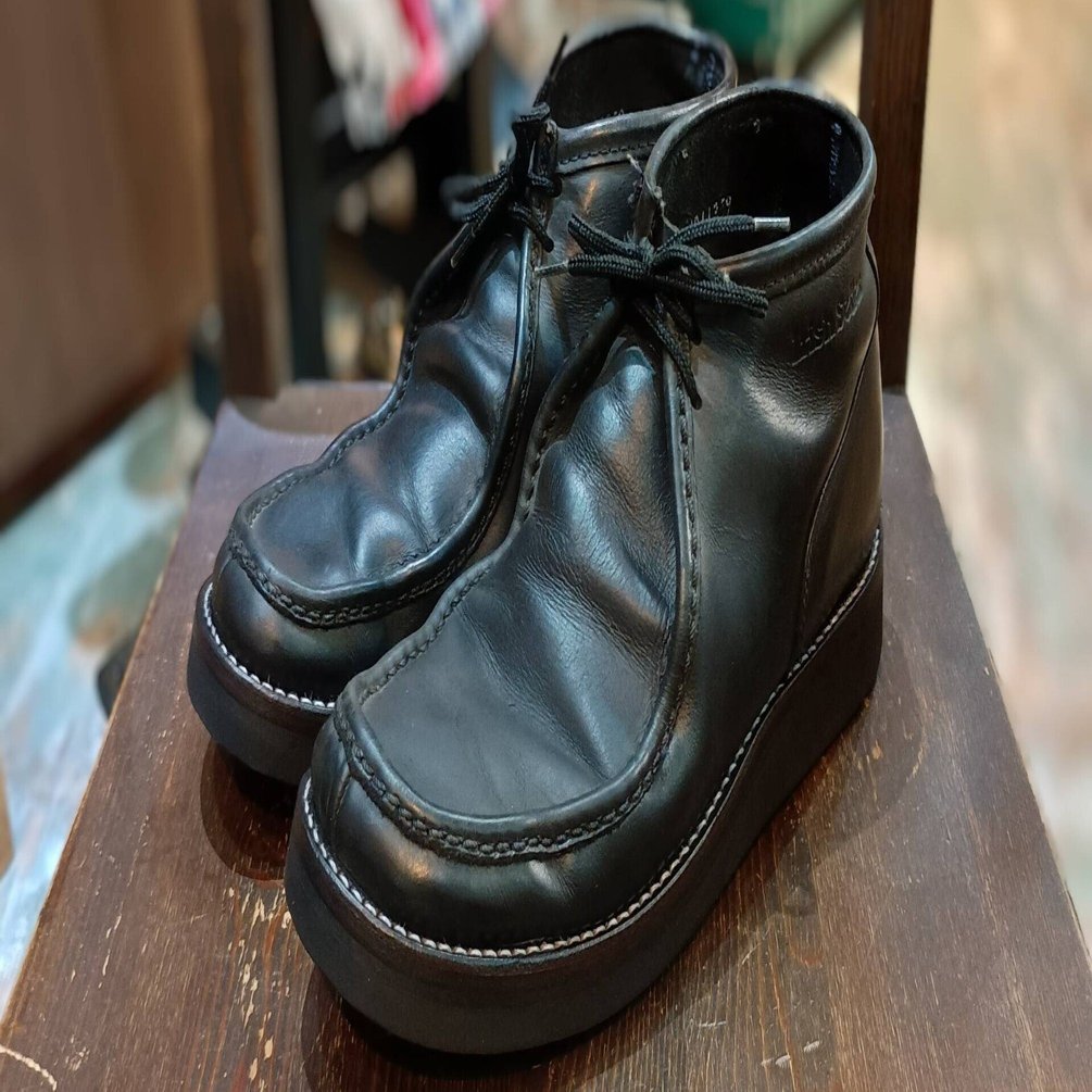 Resole/ソールカスタム】Red Wing#8891+vibram#1002｜CREA Repair