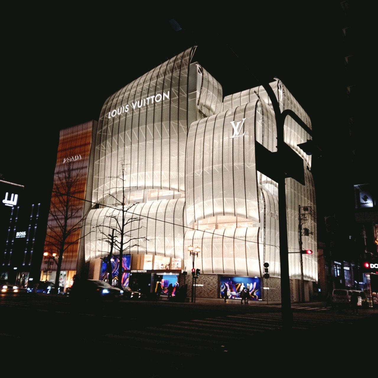 帆船みたいだな って思ったルイヴィトン 心斎橋に巨大な帆船 Berico ベリコ Note 帆船みたいだな って思ったルイヴィトン 心斎橋に巨大な帆船 Berico ベリコ Note