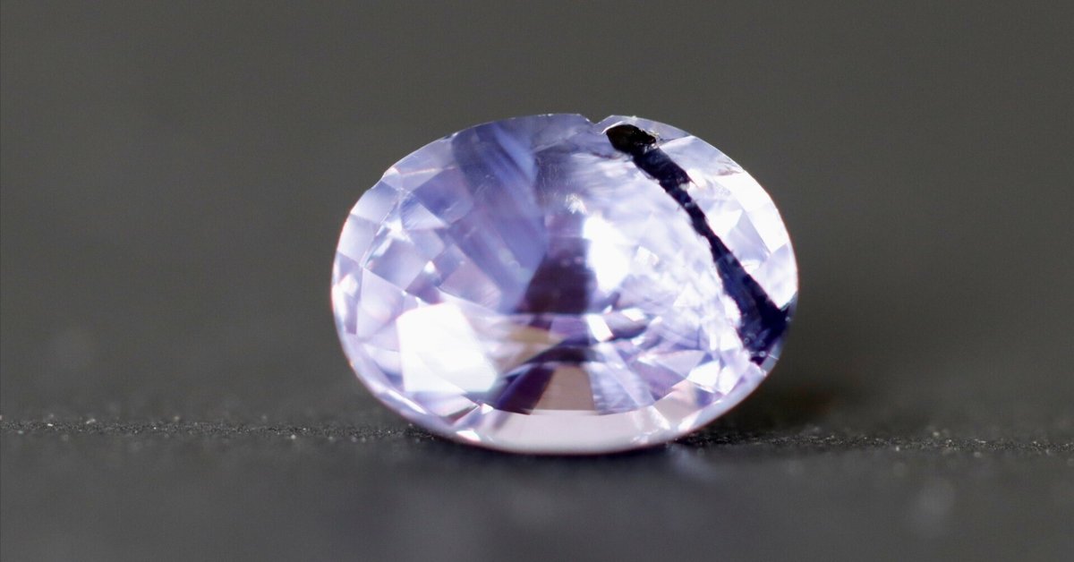個性が光るライトラベンダーサファイア（1.16ct）｜かわいい