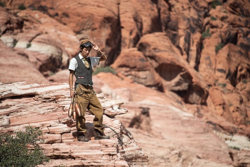 ヒヨコ 大道芸人 畳細工作家 パラレルアーティスト図鑑 1 Npo法人日本アーティスト協会 アーティストのキャリア支援 Note