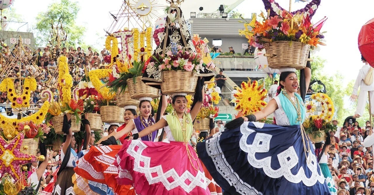 Guelaguetza2025!オアハカは今が旬！！来るならやっぱり7月！｜さる