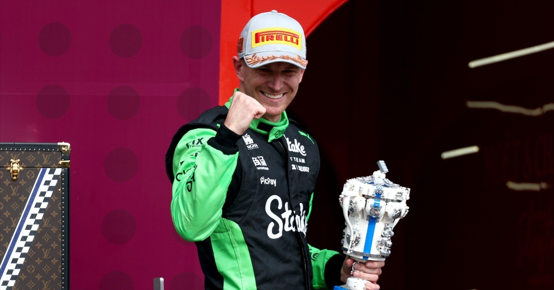 F1 ライコネン優勝、ニコヒュルケンベルグ、グロージャン