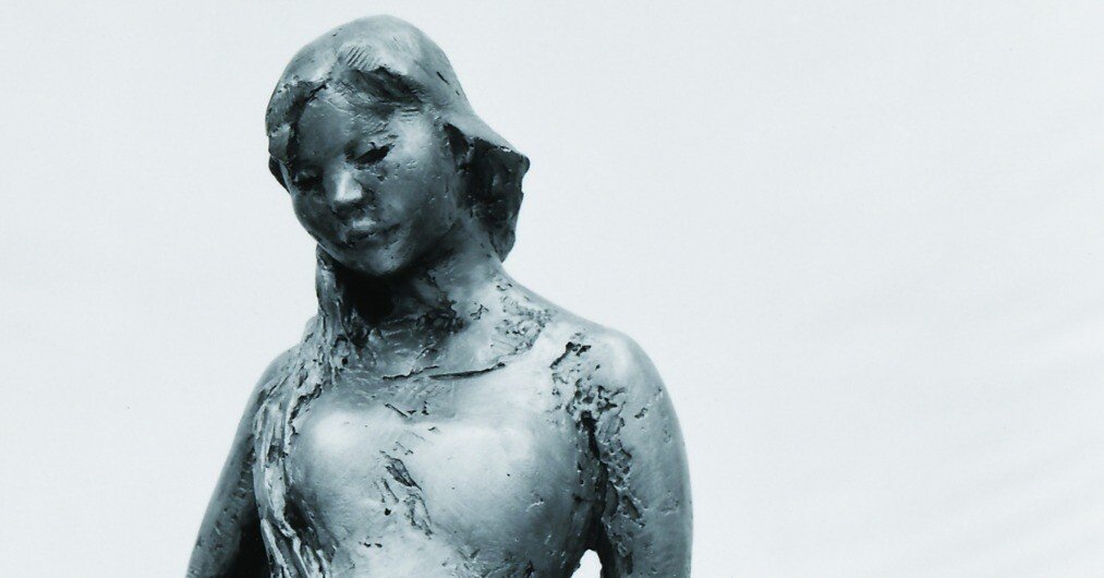 舟生厚という彫刻家④ ―― 時代のなかに佇むように、『長い髪の少女