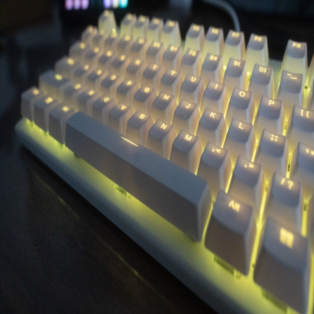 リアルフォースGX1 レビュー。静電容量無接点方式×ゲームが最高の理由