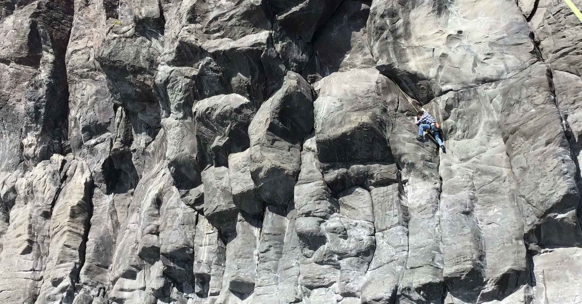 カムのセットの法則『4S』｜ASAI Nature Climbing