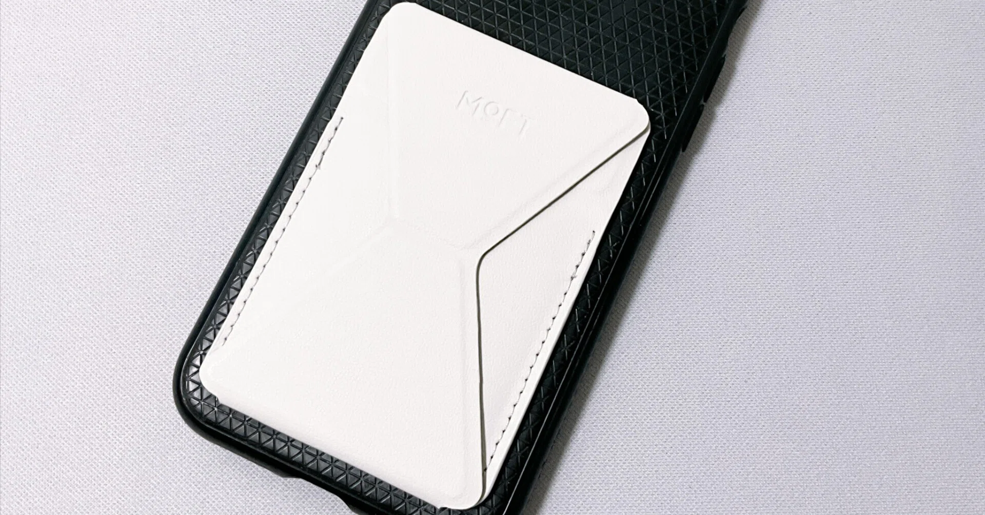 MOFT X】 経年劣化しまくったスマホスタンドを交換する 【iPhone