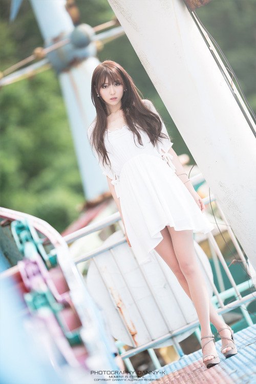韓國女孩_-_Lee_Eun_Hye_-_Amusement_Park