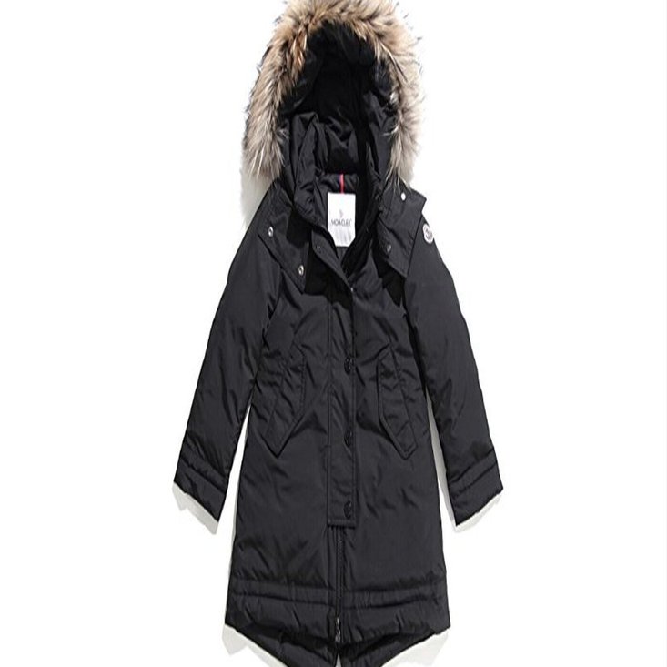 moncler-118_01.jpg