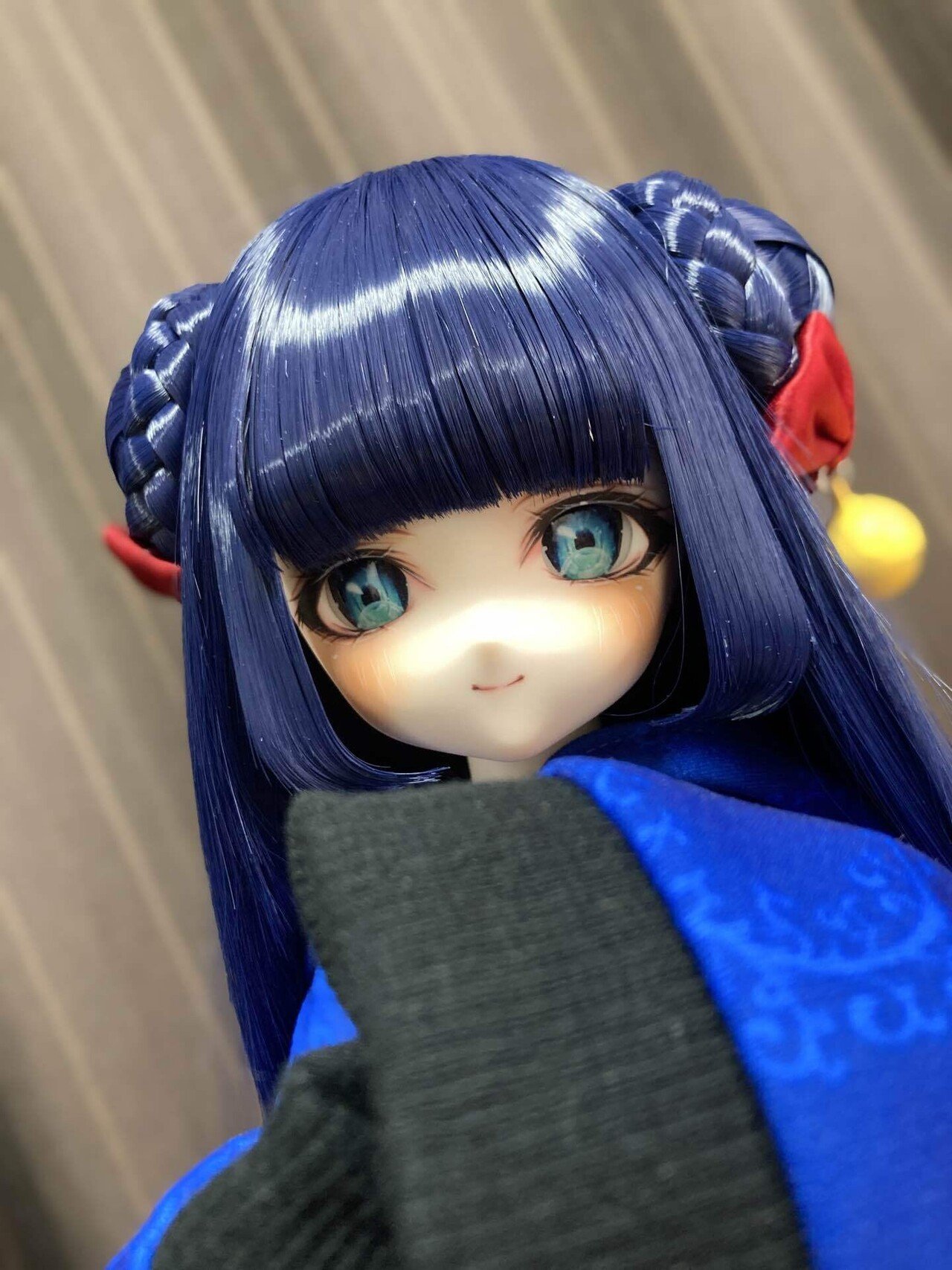 怪奇！青髪集め女｜Shiiko