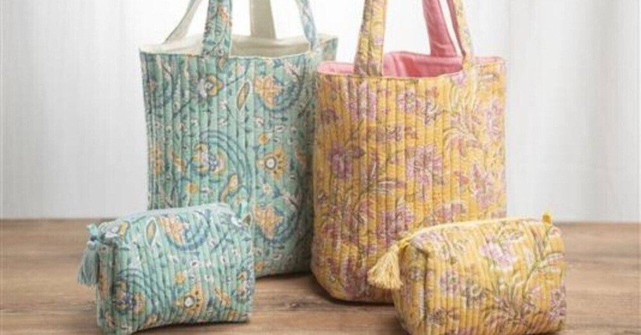 ブロックプリントキルティングトートバッグとポーチのセット（インド