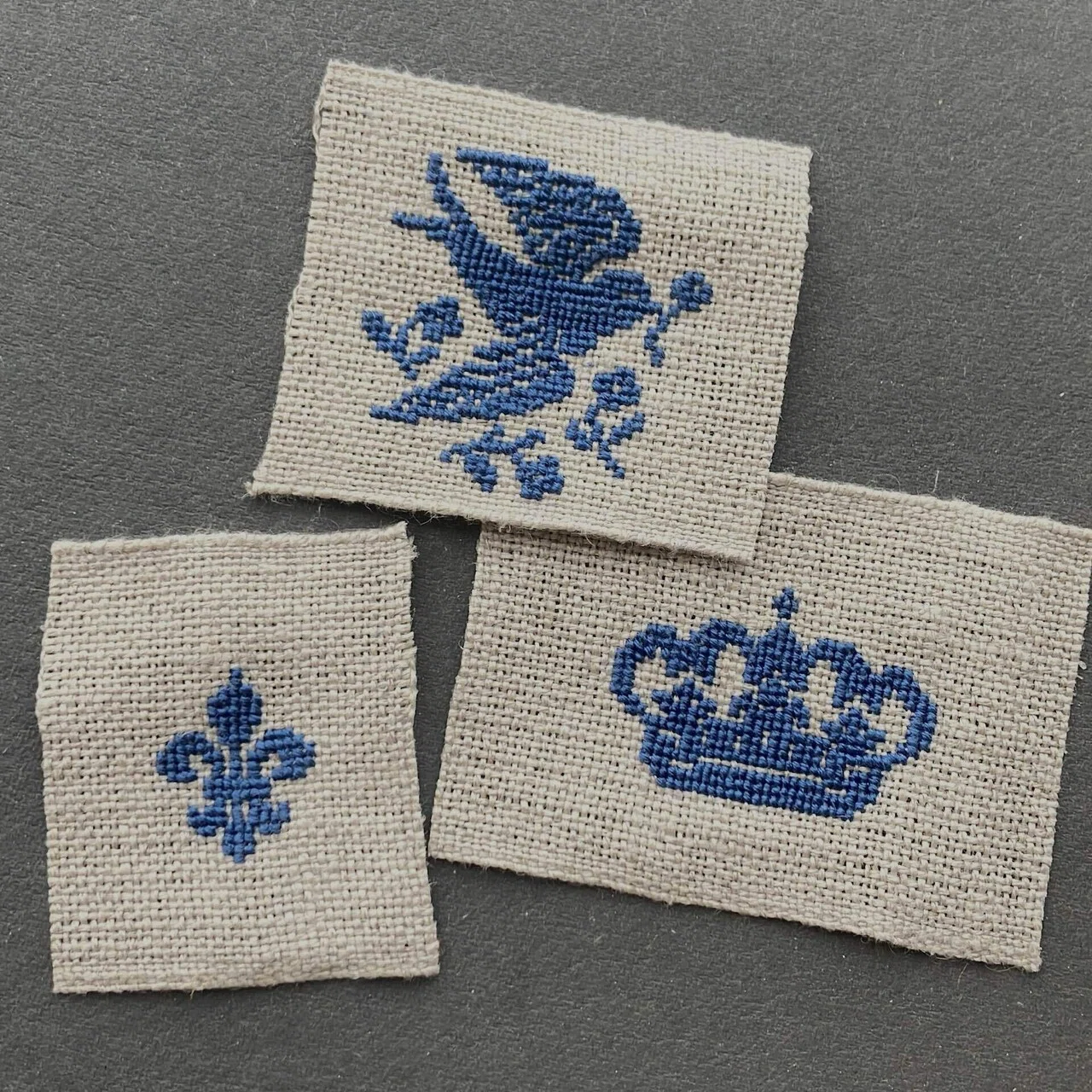 どんどんできる、手のひらサイズの刺繍｜とびち