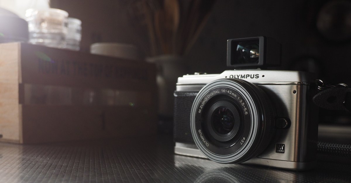 9月10日限定✨OLYMPUS M.ZUIKO 14-42mm パンケーキ OLYMPUS オリンパス 電動式パンケーキズームレンズ M.ZUIKO
